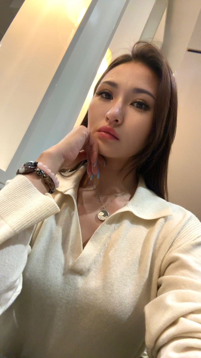 Bratty 𝓐𝓵𝓲𝓷𝓪★·.·♡💸👑 tweet media