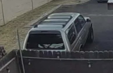vigilary's tweet image. Motorcycle STOLEN. If anyone spots it, let me know. It was stolen at 61st Ave. and Olive and it may potentially be at 19th Ave. and turney. Thief’s car: Toyota 4Runner: Color appears silver/gray: 1996–2002 #StolenMotorcycle
#PhoenixAZ #MotorcycleTheft #AZCrime #CommunityAlert