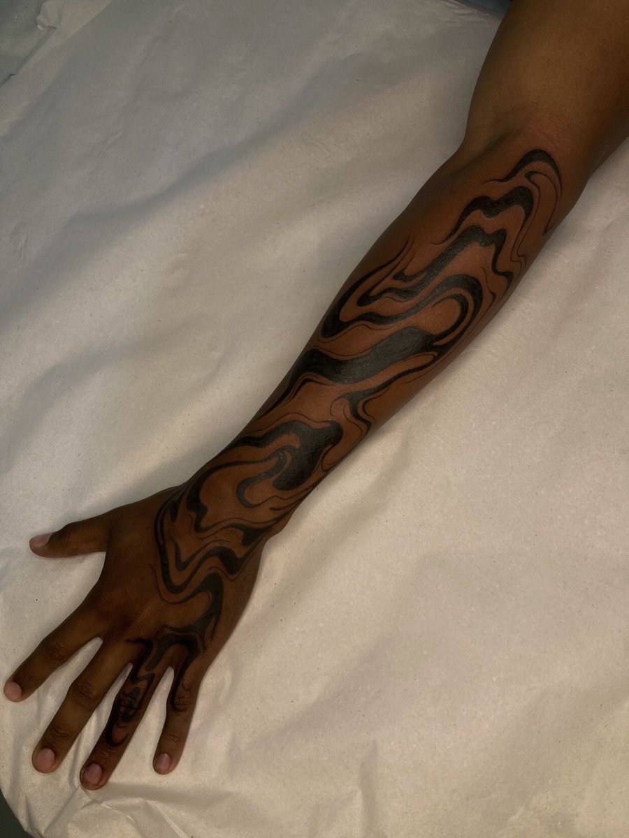 BadestMelanin's tweet photo. Tattoo inspos ♦️ https://t.co/NInc22QD7f