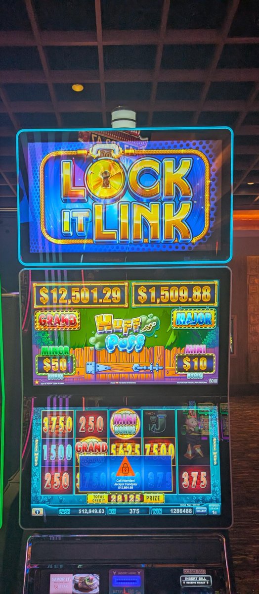 LAubergeBR's tweet image. Love to see our guests winning! Congratulations 💸 💸 

Gambling Problem? Call 1-877-770-STOP.
#JackpotWinner #Handpay #SlotsWin #LaubergeBR