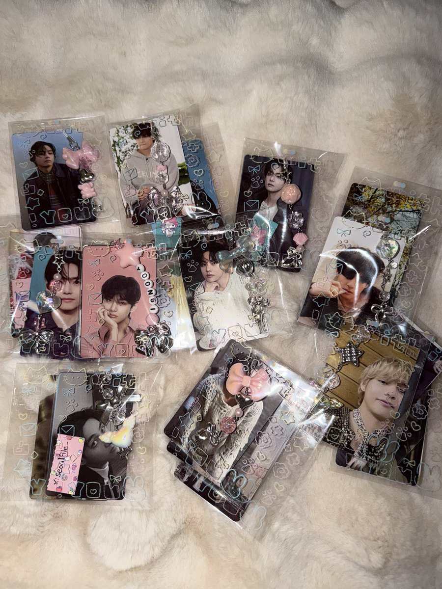 roro⁷ ˳✧༚ | IS SEEING BTS tweet media