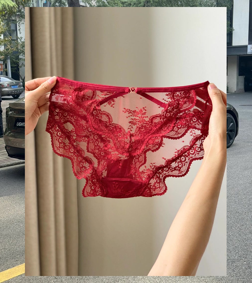 Lisa Fox tweet media