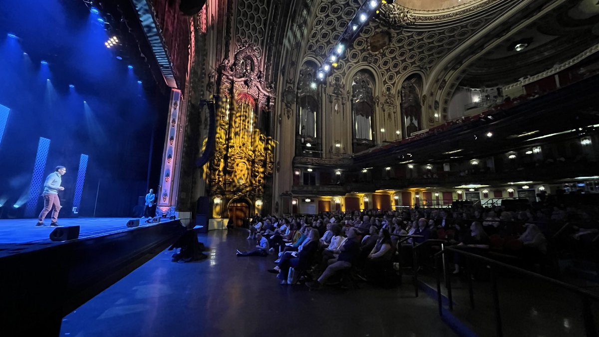 ThePremierExp's tweet photo. Here’s a few behind-the-scenes images from Leadercast 2026 last Thursday in Kansas City. https://t.co/1hWfT4WvWK