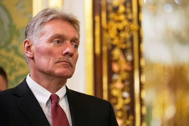 Dmitri Peskov calificó a Cuba como un socio excepcional y buen amigo de Rusia, denunciando la crisis energética en la isla, agudizada por el bloqueo estadounidense. 

Amplía esta información en:

telesurtv.net/vocero-kremlin…