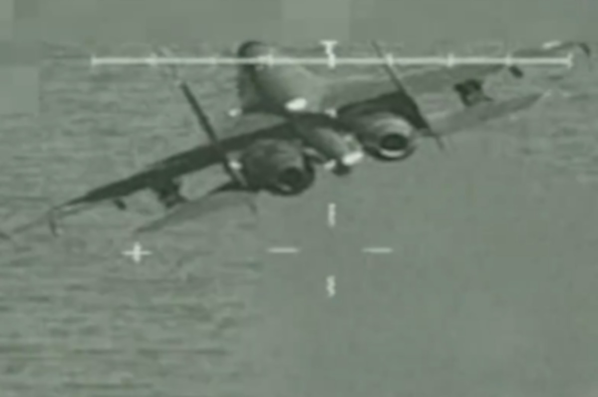 PAFFalconsPK's tweet image. French #Rafale fighter jets deployed to Lithuania under NATO’s Baltic Air Policing mission were scrambled four times in a single week, intercepting and escorting six Russian military aircraft near the airspace of the Baltic states, France’s Armed Forces General Staff said.