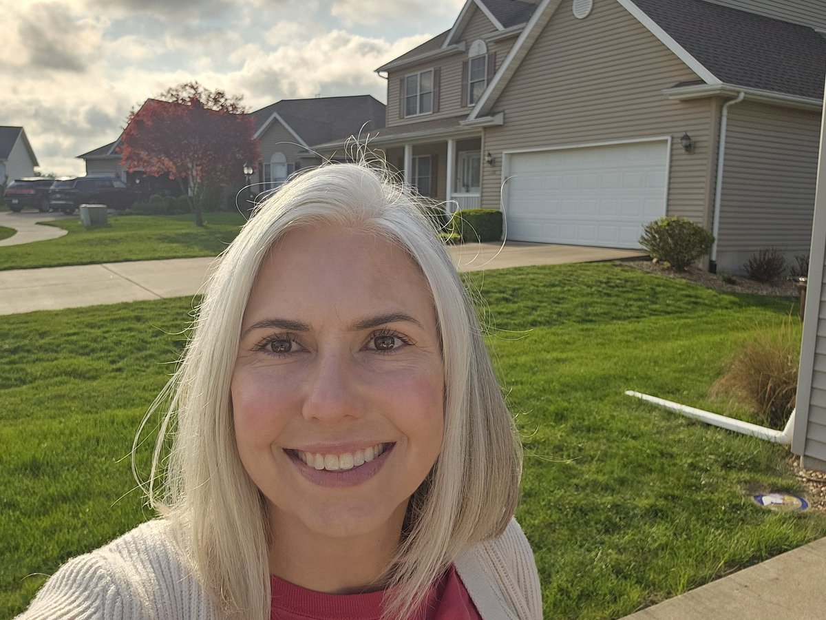 Anne Snyder tweet media
