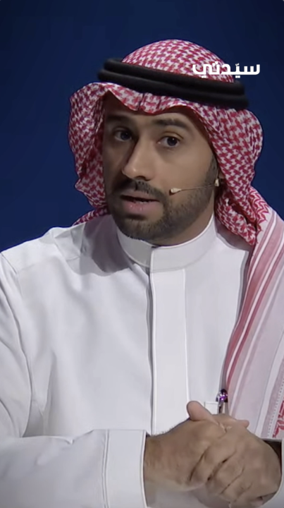 تحدث فيصل بالطيور، الرئيس التنفيذي لـ مهرجان البحر الأحمر السينمائي، خلال مشاركته في ملتقى القطاع الثقافي غير الربحي، عن نجاح المهرجان في ترسيخ مكانته عالمياً وتجاوز مفهومه التقليدي، عبر بناء منظومة ثقافية متكاملة وسلسلة قيمة في القطاع السينمائي.. وكشف أن هذه المنظومة تبدأ من اكتشاف المواهب وتدريبها ودعمها وتمويلها عبر صندوق المهرجان، مروراً بتوفير فرص العرض والتطوير من خلال سوق البحر الأحمر، وصولاً إلى الاحتفاء بالأعمال المتميزة في المهرجان.. وأضاف أن المؤسسة دعمت أكثر من 350 عملاً سينمائياً حصدت نحو 400 جائزة دولية مرموقة في مهرجانات عالمية، ما يعكس حضوراً متصاعداً للسينما السعودية والعربية عالمياً.. RedSeaFilm. Faisal_Baltyuor 