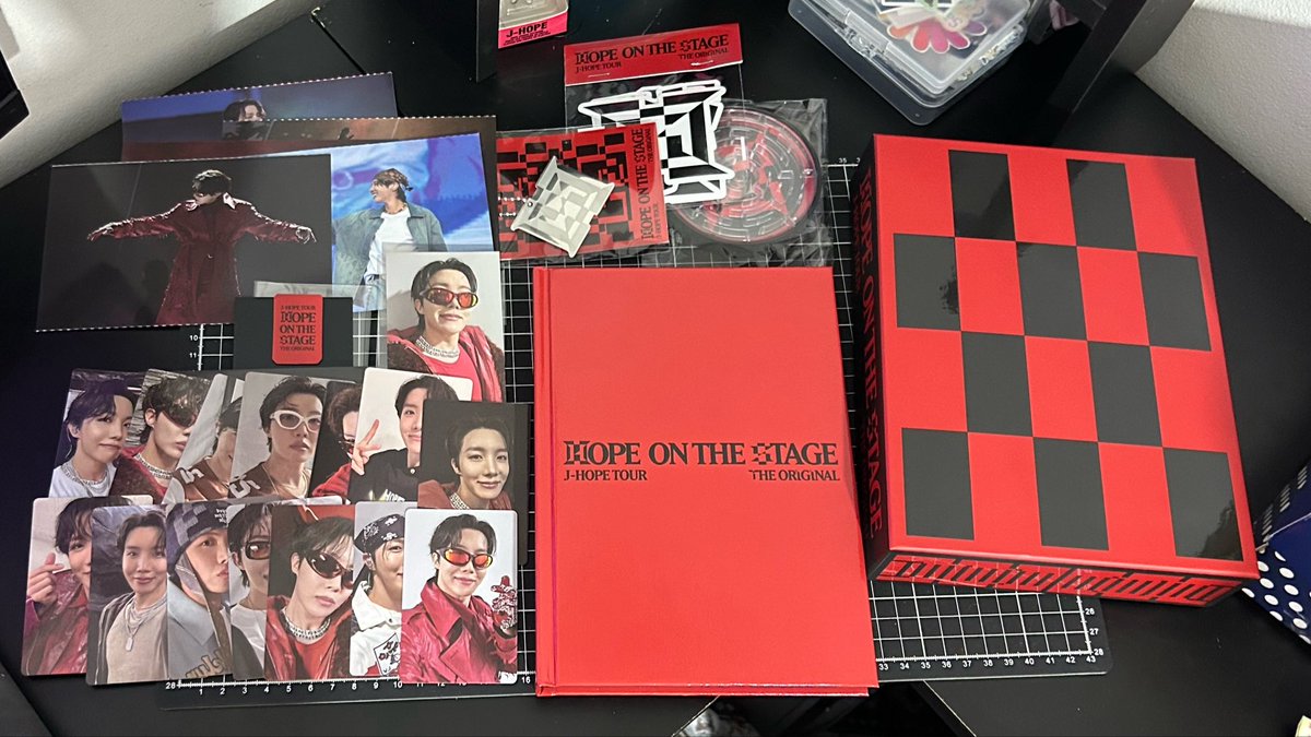 bebelly VAI VER O BTS tweet media