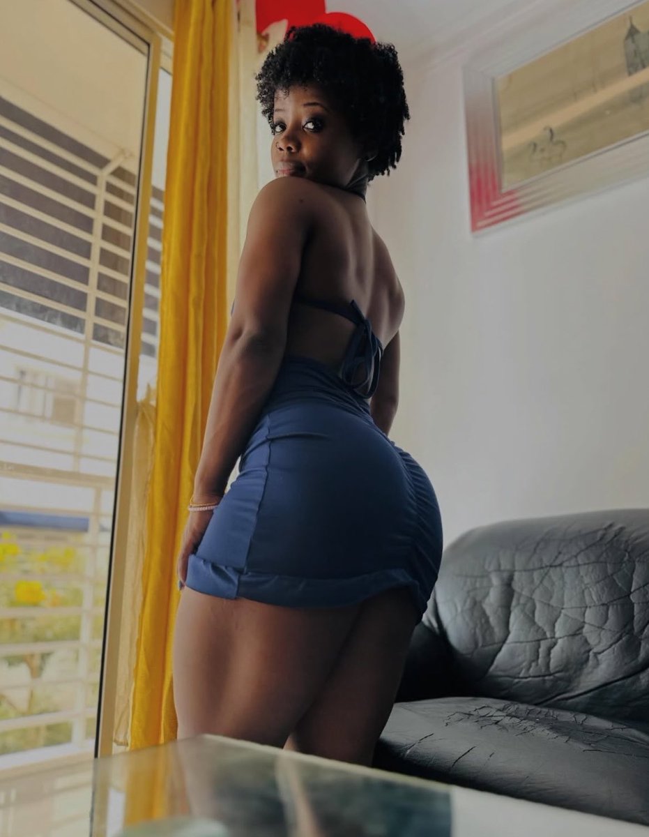 Blaccallure's tweet photo. Nice first date outfit? 🥰 https://t.co/WB5Pli4uED