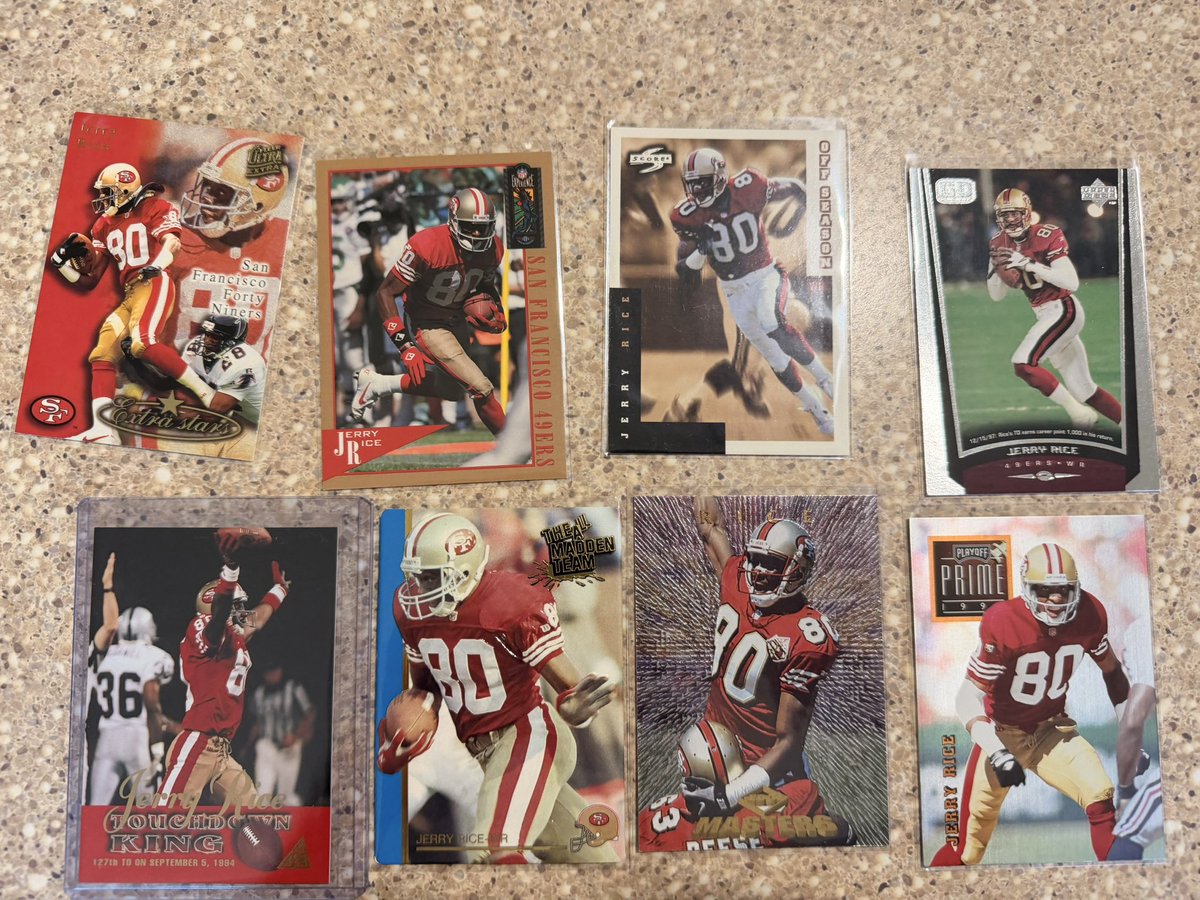 FreeFridayBreaks tweet media