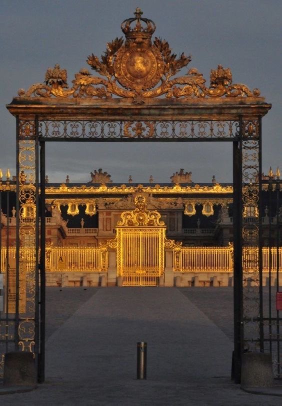 UpdateCharts tweet media