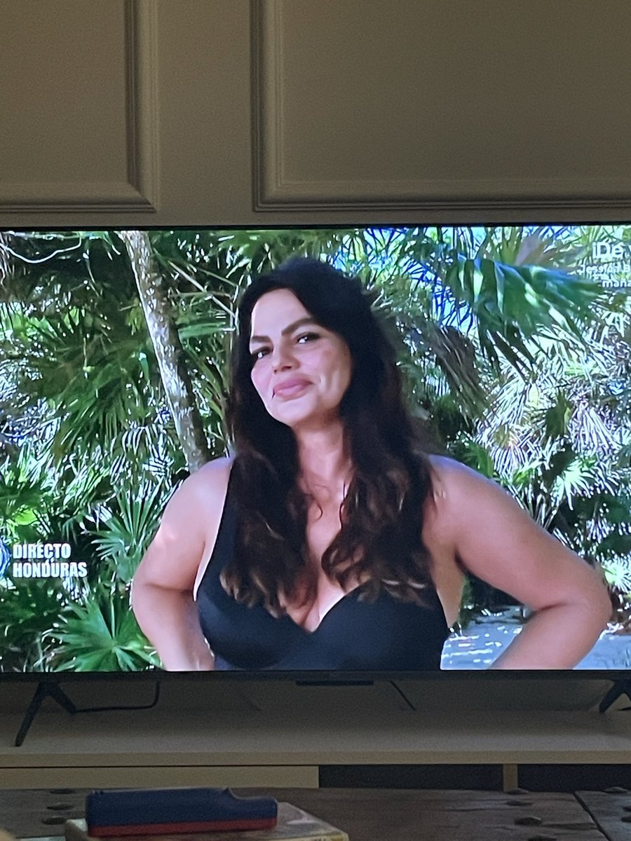 Nurii²² 🏳️‍🌈✨ 30,5% tweet media