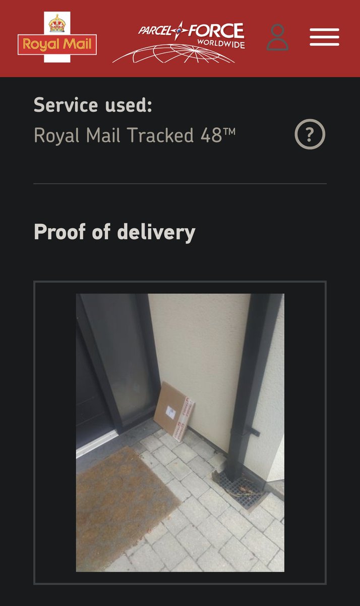 RAWFLAV's tweet photo. @RoyalMail since when has it been an accepted standard of practice to "deliver" a parcel by a front door?! It's not an "enclosed porch" and you're not #Evri, you're better than that! https://t.co/ZdabZecmKf