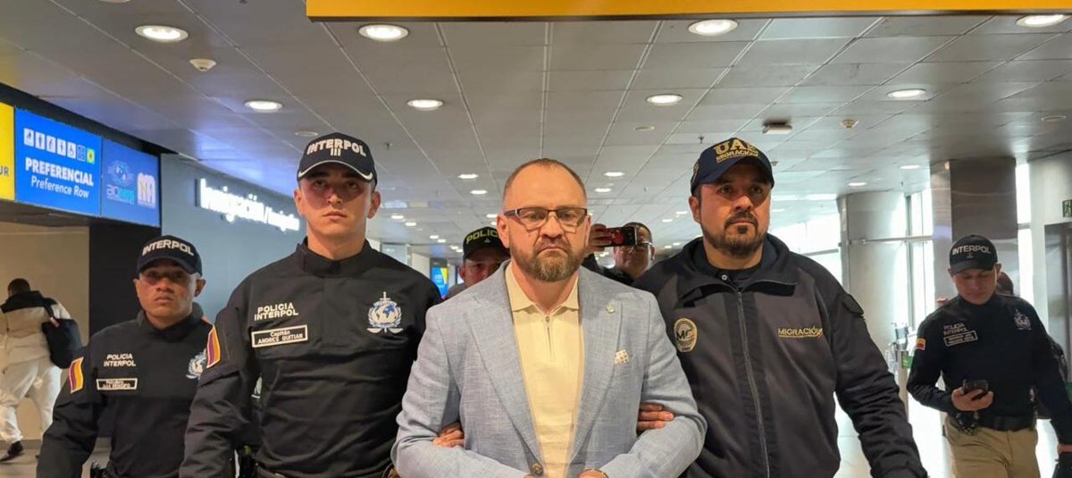 EL TIEMPO tweet media