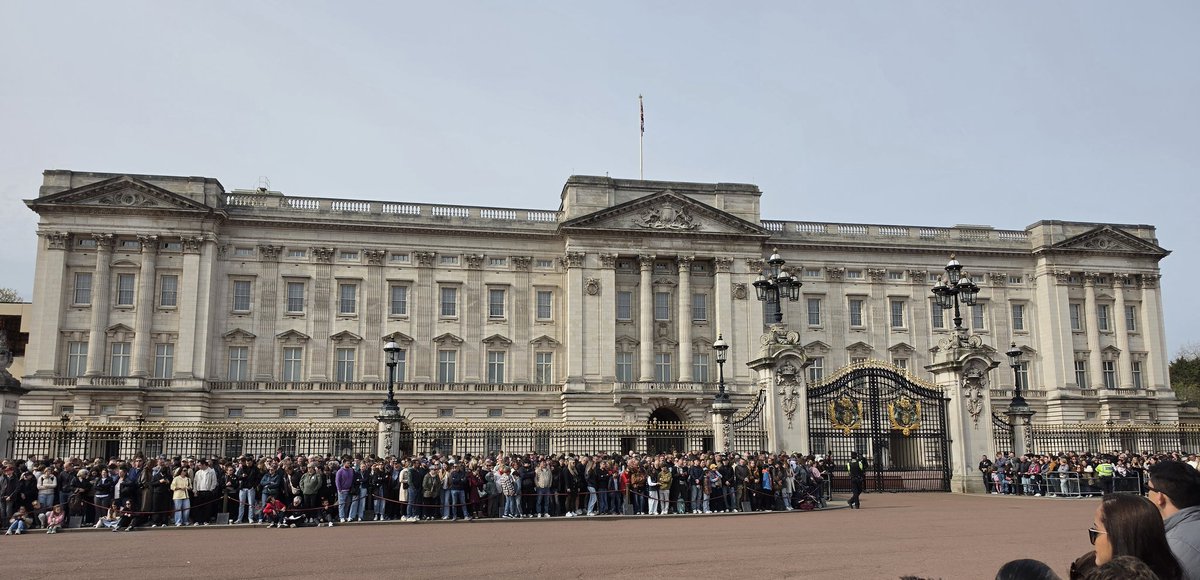 Trip to England and France was a banger!!