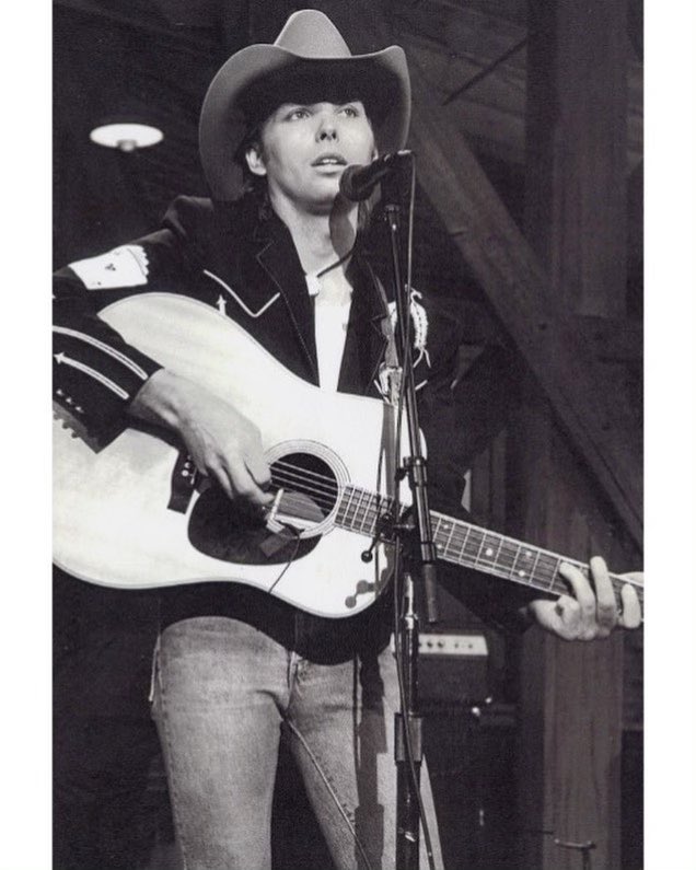 Dwight Yoakam tweet media