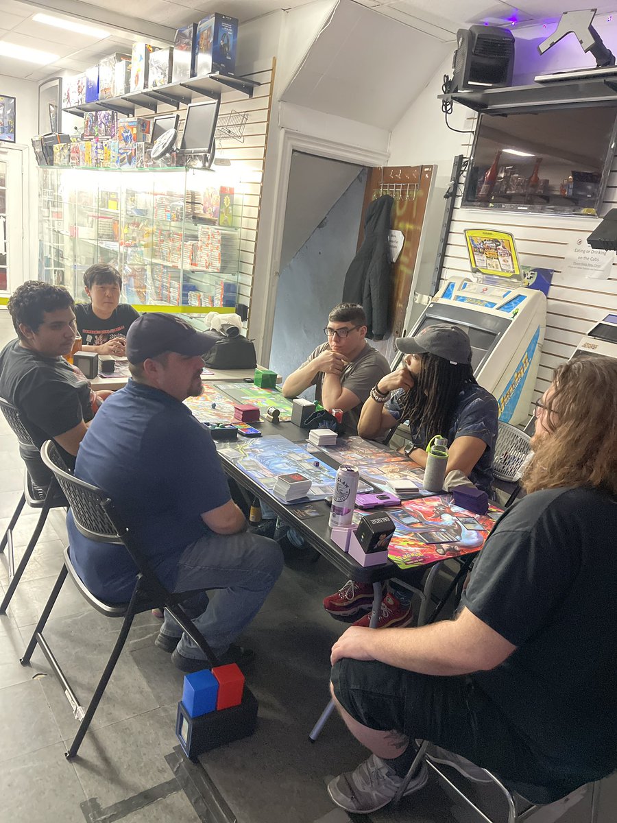 ArcadeBrooklyn's tweet photo. #MTG #CommanderNight https://t.co/pWjWEW8UHI