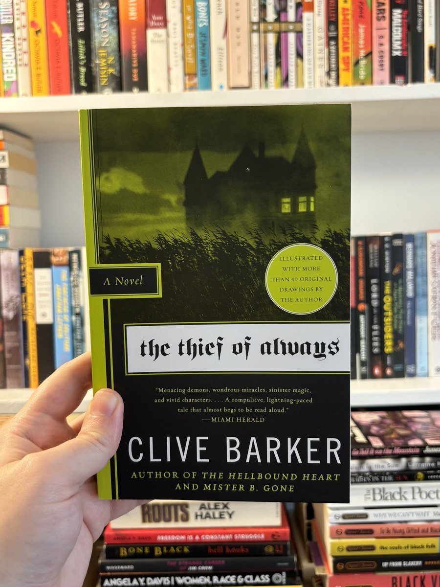 TDogAllen9's tweet photo. Three copies of Clive Barker’s dark fantasy book The Thief of Always. One of the author’s best books for fans of spooky children’s books. https://t.co/t1oytaUQYW
