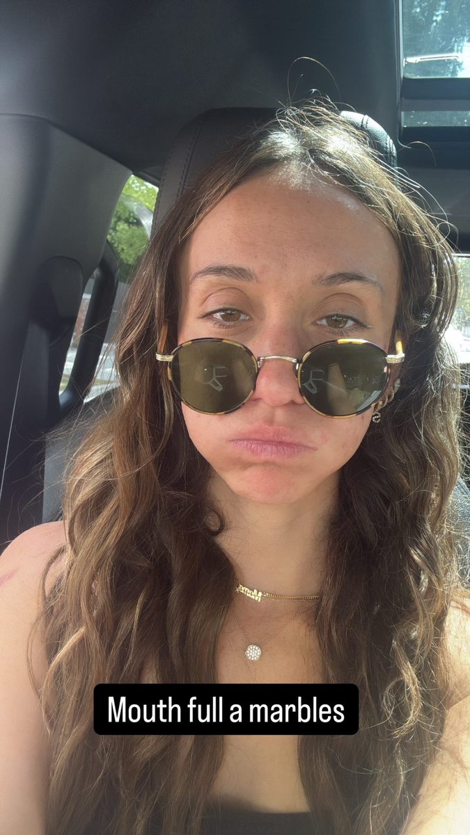 SMaeveDaily's tweet photo. Stella Maeve shared this pic via her Instagram Story on May 16, 2025. https://t.co/vTfKp9eJK9