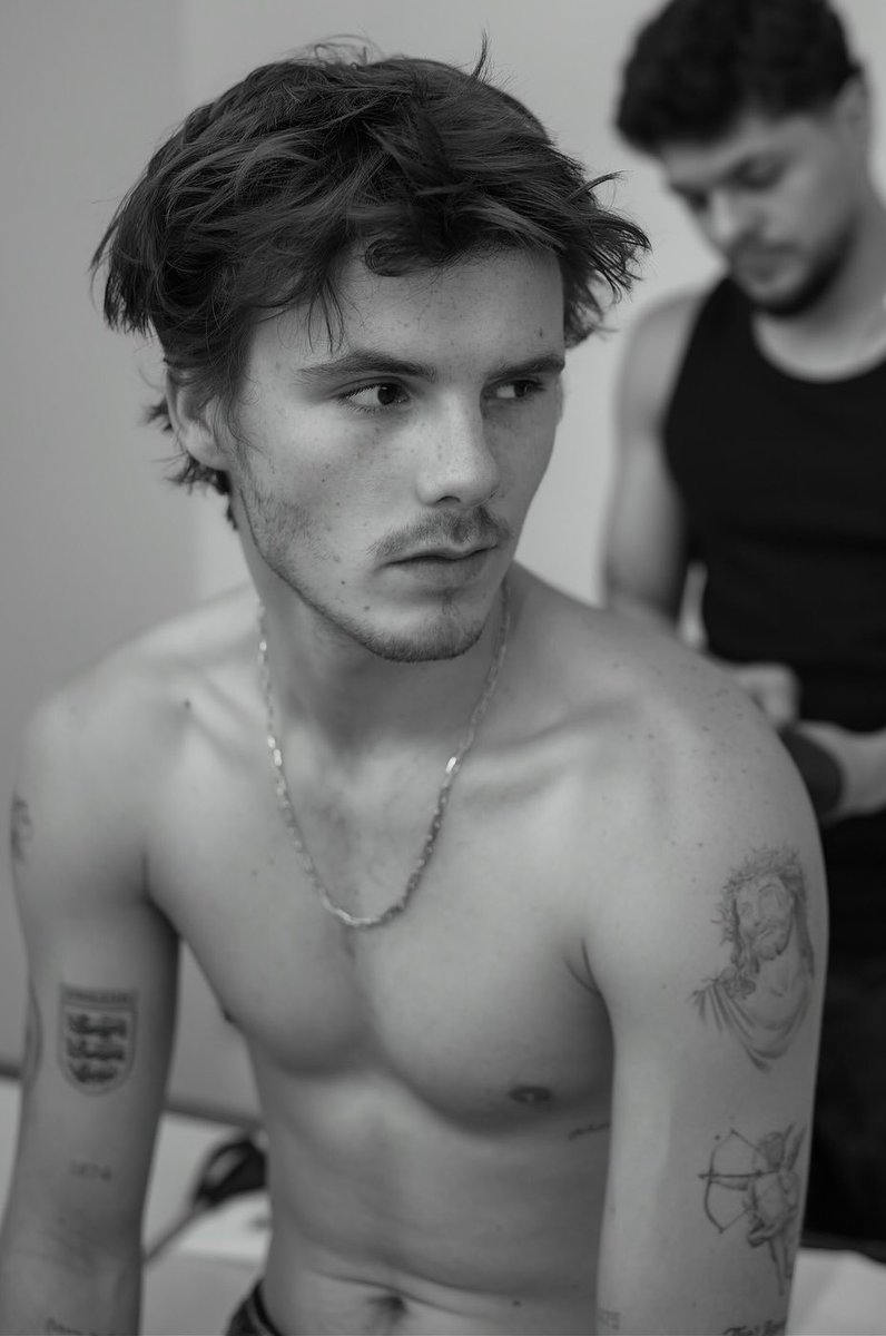 beckhamcest tweet media