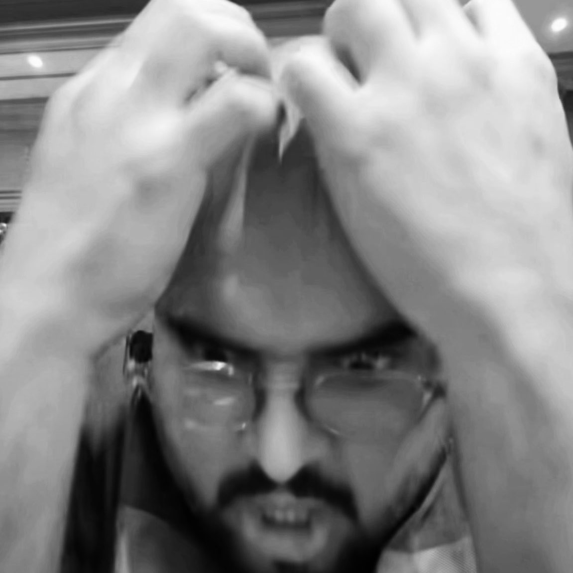 أمـل tweet media