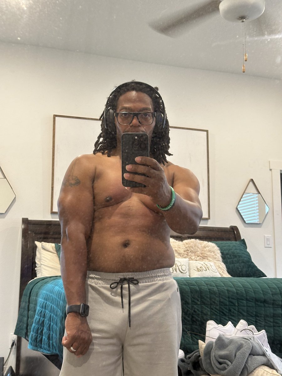 iTz_STOGG tweet media