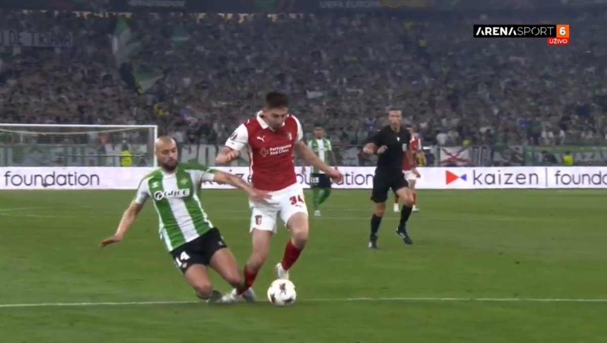 JD Fernández tweet media