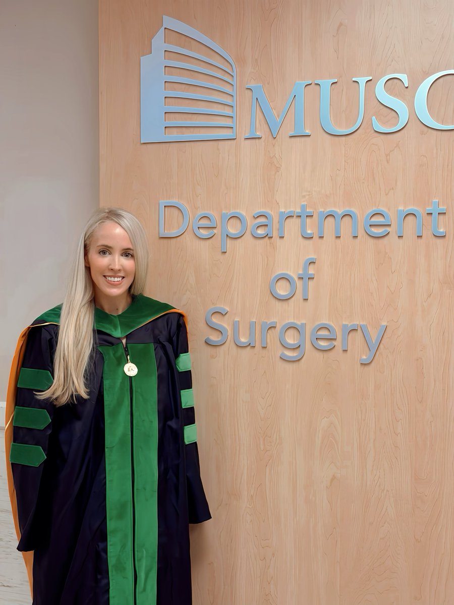 melissalamicq's tweet image. 1 month until I become…
Melissa Lamicq, MD, MS! 🙂

#medEd #classOf2026 #medSchool #medSchoolGrad #Match2026 #womenInSurgery #MedTwitter #firstGen