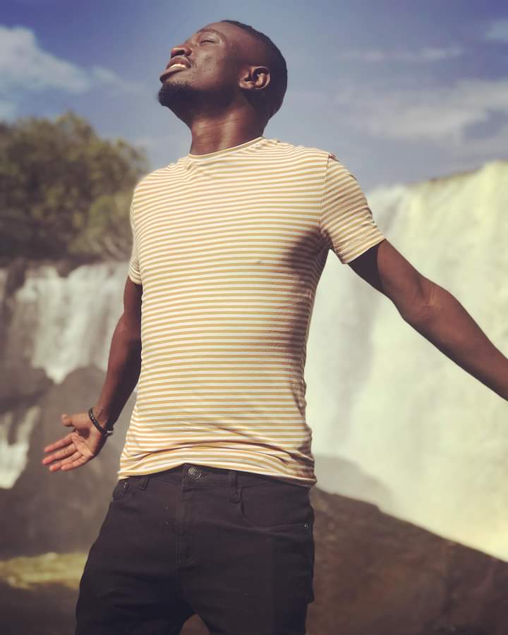 jaykatizzo's tweet photo. @wode_maya @SekayiTigere The only one I have never been to here is Lumangwe Falls. This pic was taken at Chishimba Falls. https://t.co/c9bwBkFh4l