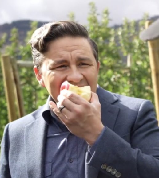 Legare Alexandra tweet media