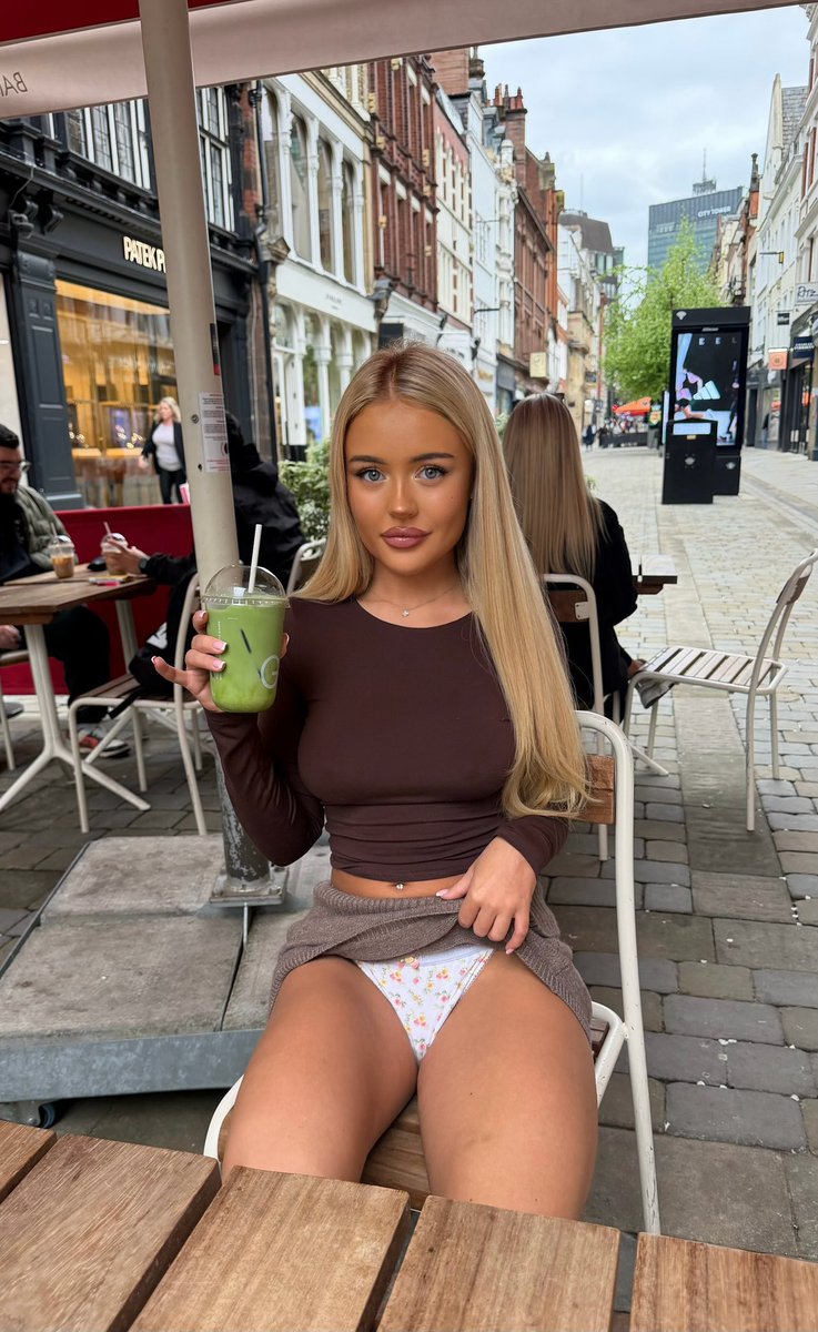 Belle Olivia tweet media