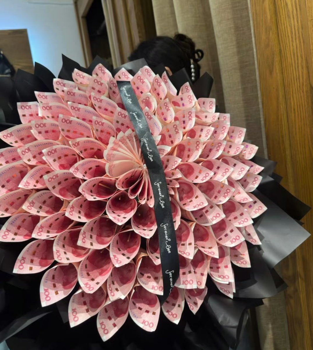 mouhcine'y tweet media