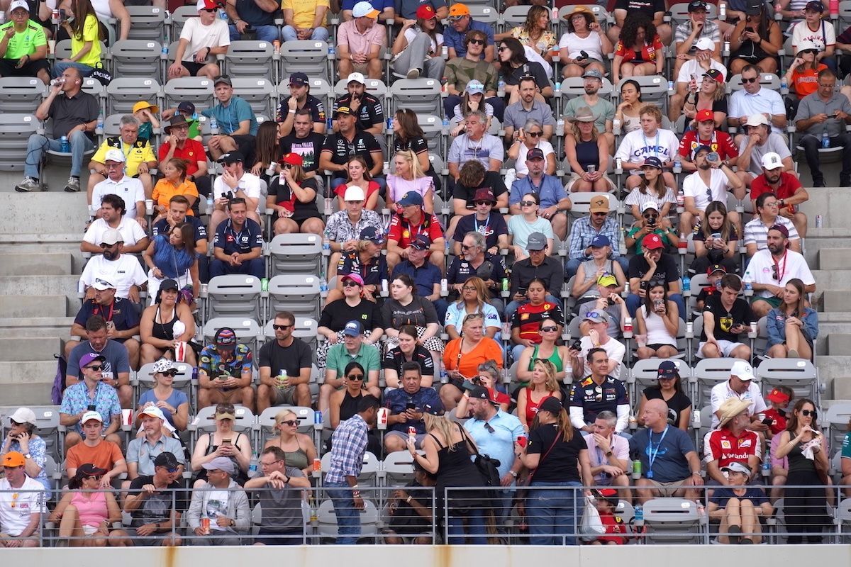 GPDestinations's tweet image. Still deciding which tickets to buy for the 2026 #USGP in October? Our grandstand guide has you covered! Check out the views from various stands at COTA 👇 

gpdestinations.com/tickets-us-gra… #F1