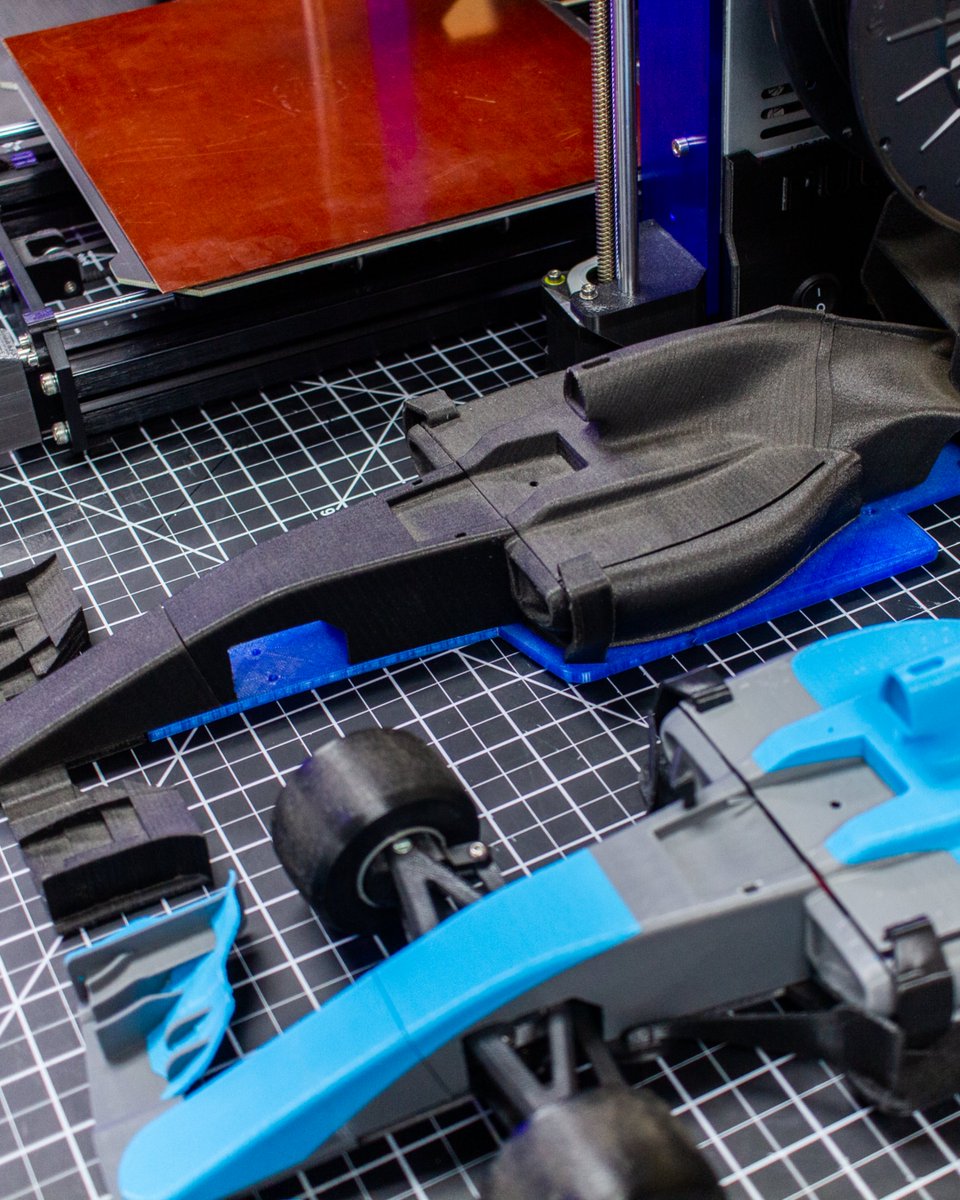MatterHackers tweet media