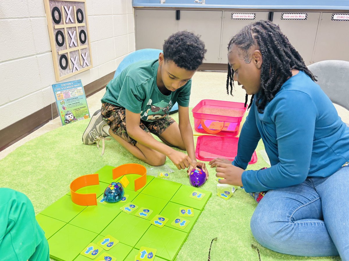 Rachel Evans, Ed.D. tweet media