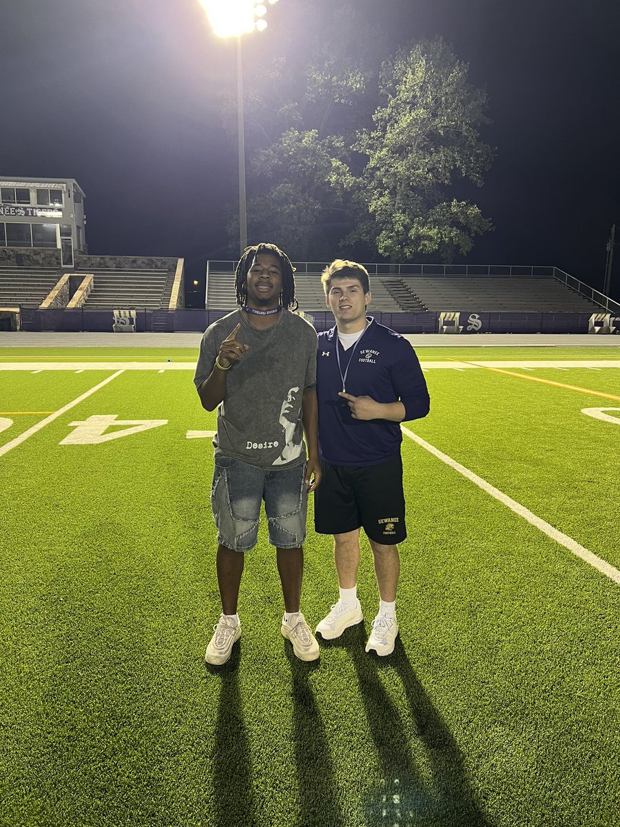 GarrettNecco's tweet photo. Had a amazing time on campus at Sewanee, cannot wait to be back during the season for a game!!  @CoachFreitag @ScoutFball @coachkt14801 @tjkelly17 @GoSaraland @GCoastAthletics @S_Mosley8 @CooperGosch @aholloway53 @HallTechSports1 @AL6AFootball @Alabama_Varsity @BamaHsfl https://t.co/3O7dGtO895