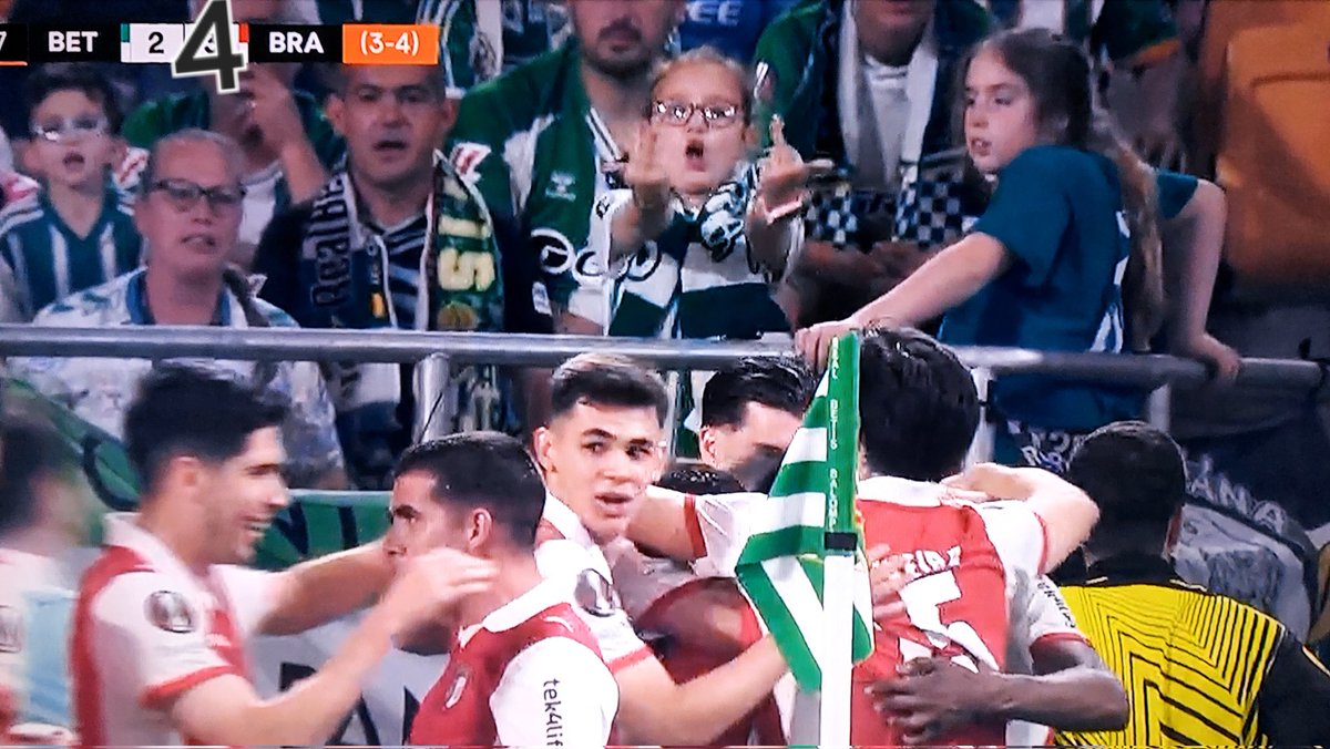 Minha Chama tweet media