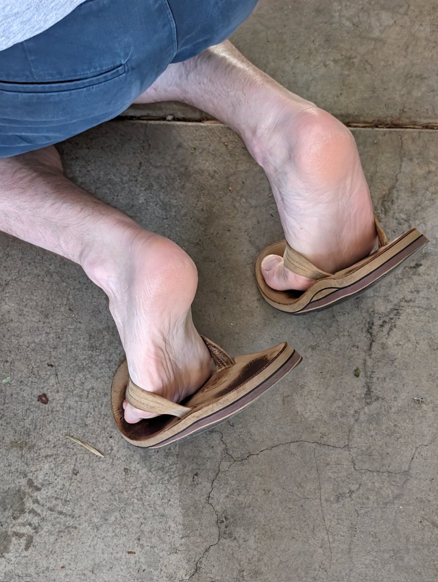 The temptation of these smooth, clean soles in rainbows #malefeet #malefootfetish #malesoles #bigfeet