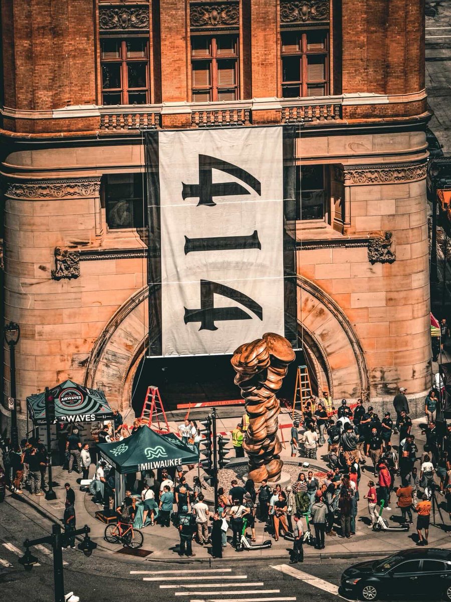 414 MILWAUKEE tweet media