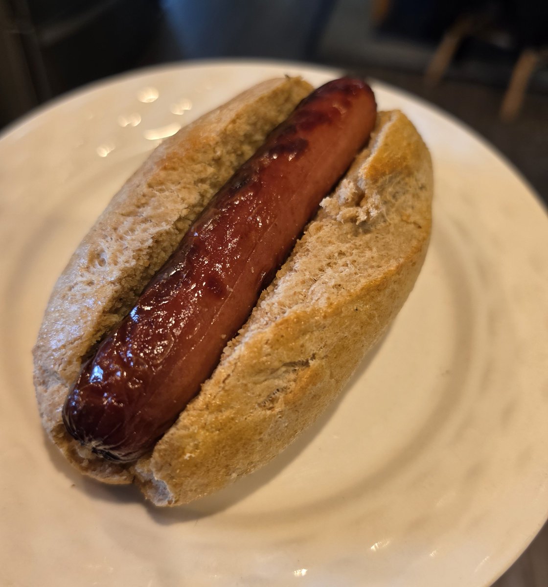 geraldineamable's tweet image. I've been experimenting with sprouted fresh grain and making flour. I tried it in a quick hotdog bun recipe. #baking