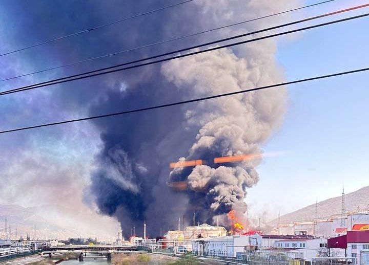 MAKS 25 🇺🇦👀 tweet media