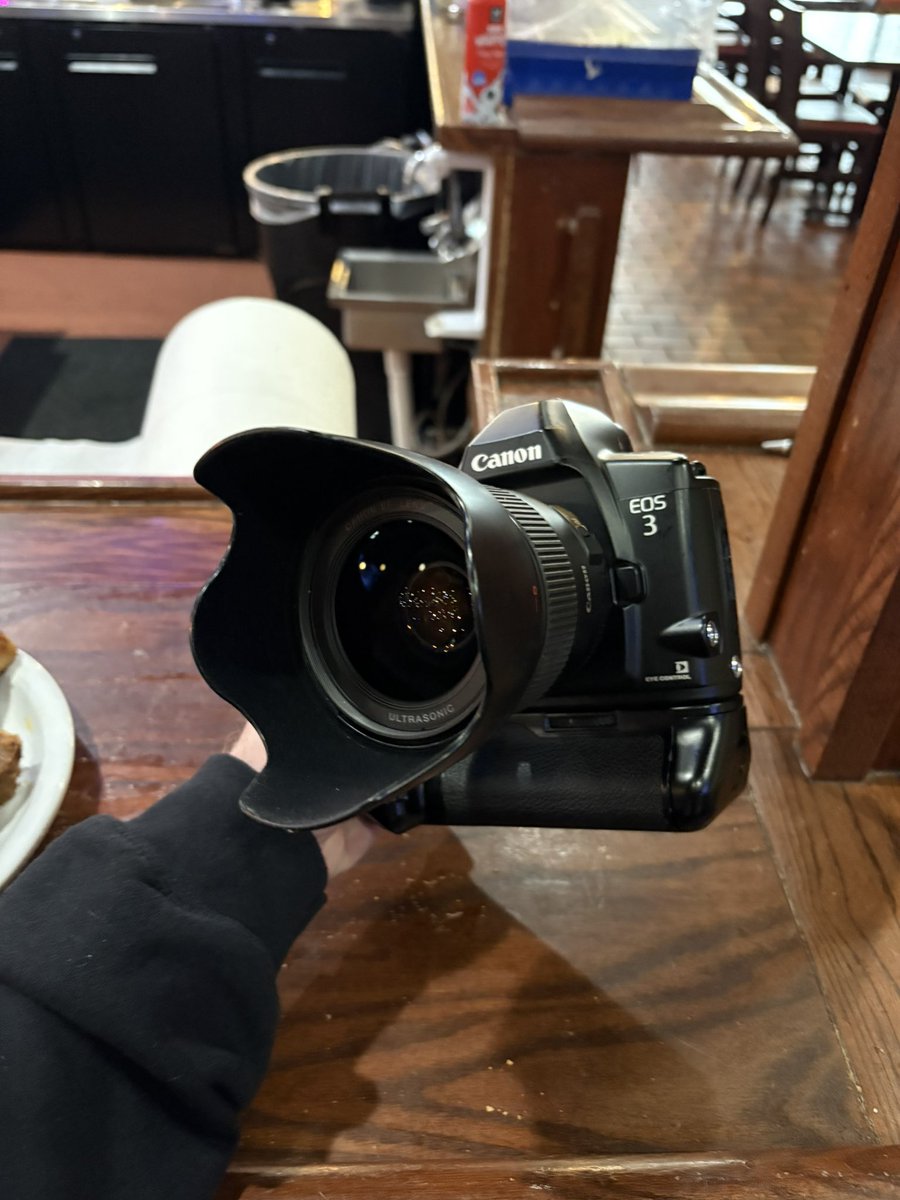 Young White Chinese Grandpa tweet media