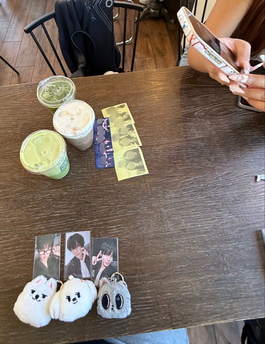 t ☘︎ ݁˖ tweet media