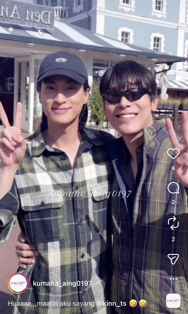 mommyMG19's tweet photo. ขออนุญาตด่าหน่อยนะกับคนที่ทำภาพนี้!คือกลัฟมันเติบโตไปไกลแล้วจะดึงมันลงมาทำไม?เราเข้าใจว่ารักทั้งคู่แต่ก็ไม่ควรทำแบบนี้ไหม?อย่าหาทำอะไรที่ทำให้กลุ่มก้อนขยะเปียกมาโจมตีเราได้เลยขอร้องหล่ะ🙏หวานใจมิวกลัฟมีค่ามากกว่าที่จะให้ขยะเปียกกลุ่มนี้มาโจมตี... https://t.co/U6yva4q0NY