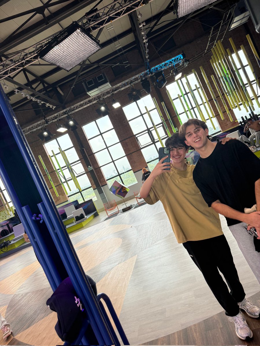 kenneth pics tweet media