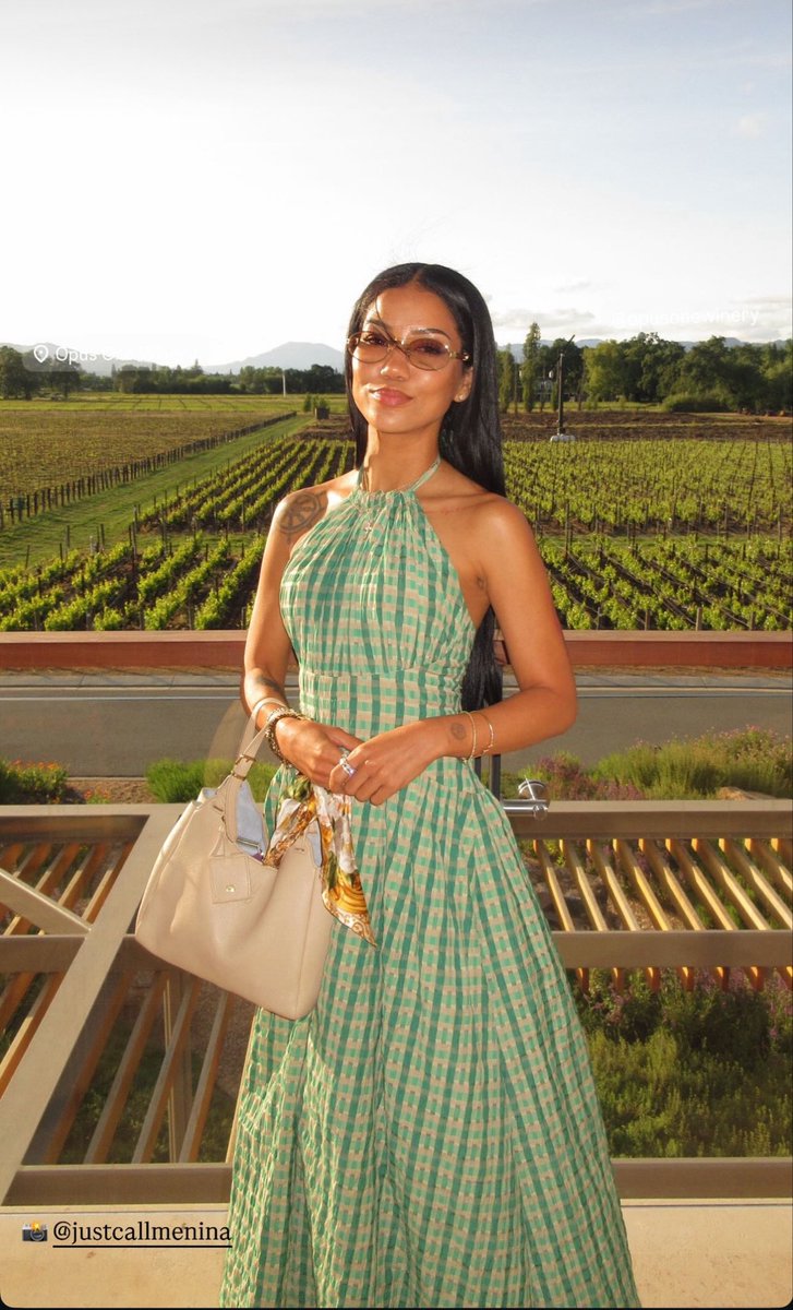 Bodega Baddie tweet media