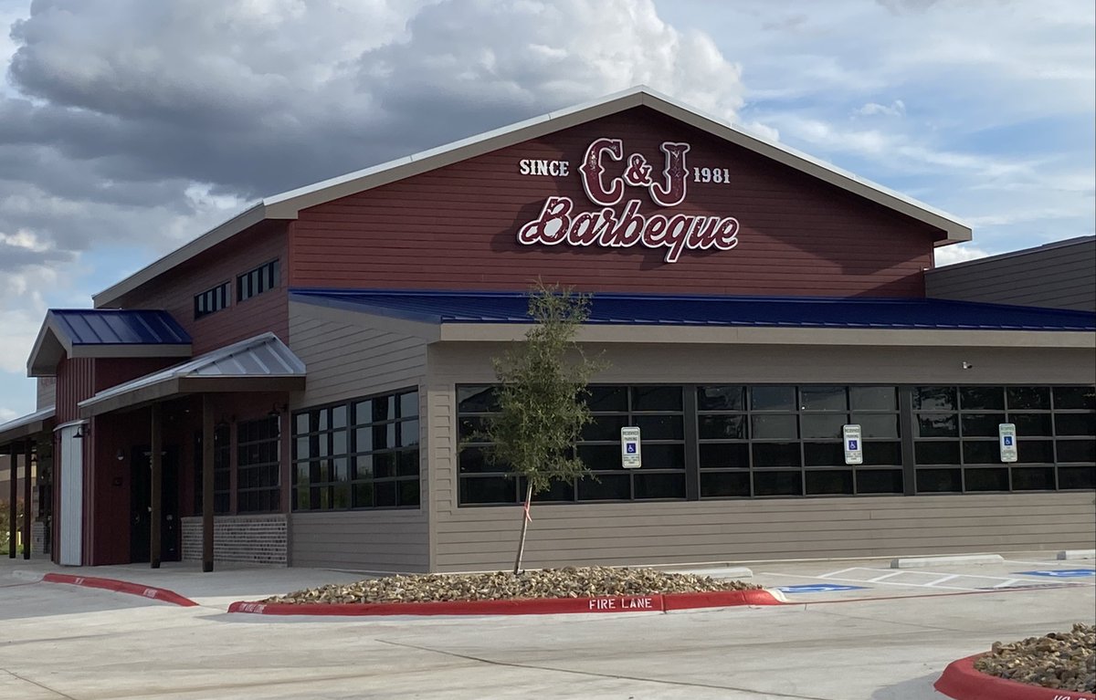 Find  out what happened at the LPTexas state convention and anything else you  want to talk about Saturday, April 18th - Noon at C&amp;J's Barbeque in  Bryan.   Everyone is welcome! 🤠