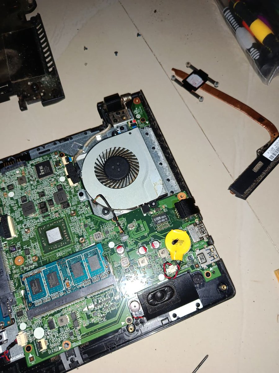 tyobiasa's tweet photo. Terima jasa fan cleaning laptop dan repaste cpu 0895630398973 https://t.co/kZVMm1SVDS