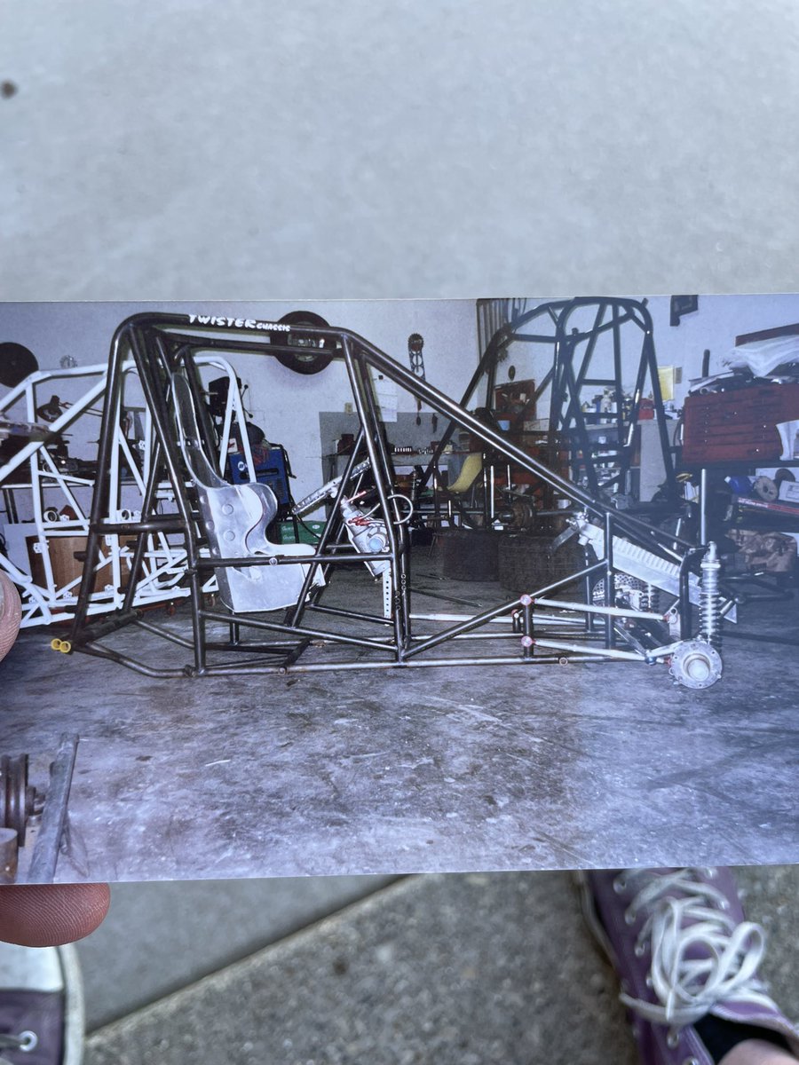 Flea Ruzic tweet media