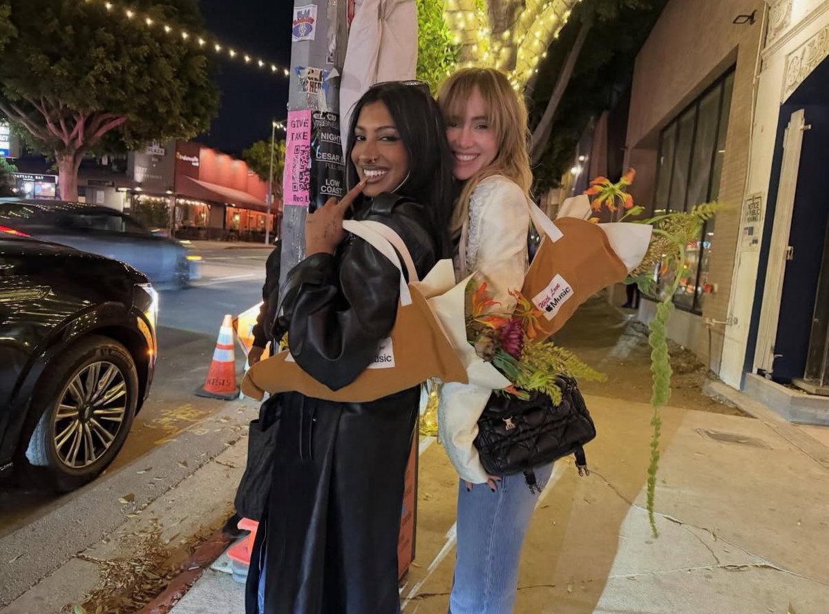 Pop Crave tweet media